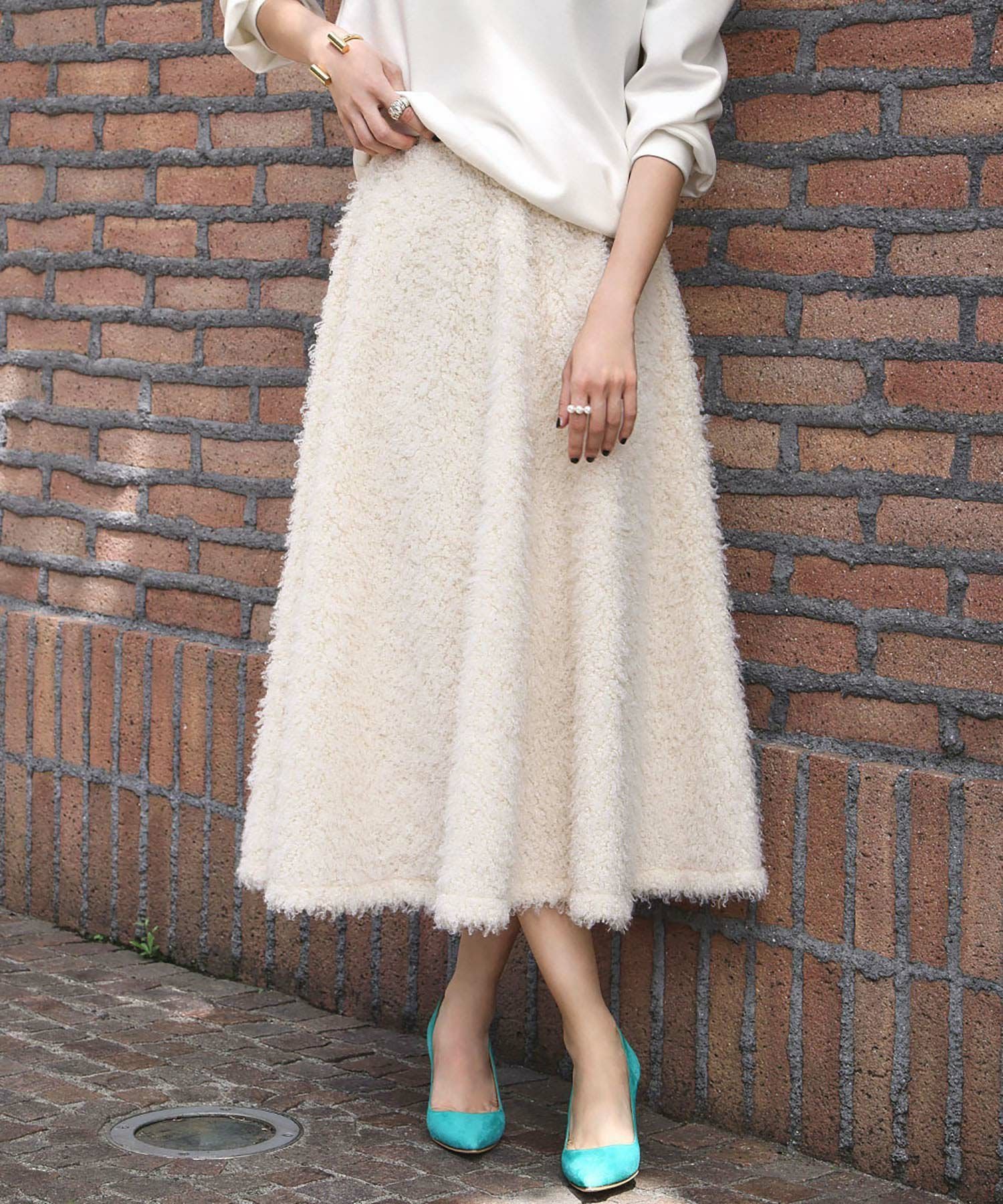 【エルフランク/ELFRANK】の【2025AW】フェアリーフェザーボアフレアロング丈スカート 人気、トレンドファッション・服の通販 founy(ファニー) 　ファッション　Fashion　レディースファッション　Fashion for Women　スカート　Skirts　新作・新入荷　New Arrivals / New In　2025年　2025　2025-2026秋冬・A/W　Autumn/Winter 2025–26 AW25–26　ギャザー　Gathered, Ruffled　シンプル　Simple, Minimal　フラット　Flat, Flat Shoes　フレア　Flare, Flared　プチプライス・低価格　Affordable / Budget Price　ロング　Long, Long-Length　A/W・秋冬　Autumn/Winter　 other-1|ID: prp329100004642747 ipo3291000000033489419