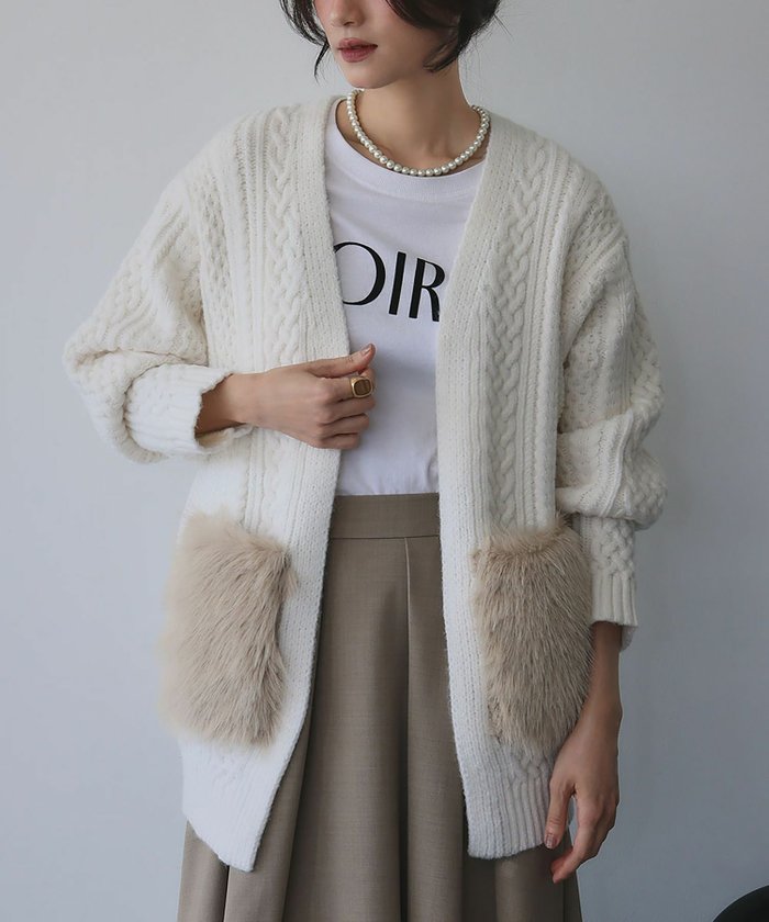 【エルフランク/ELFRANK】の【2025AW】ファーポケットオーバーサイズニットカーディガン インテリア・キッズ・メンズ・レディースファッション・服の通販 founy(ファニー) https://founy.com/ ファッション Fashion レディースファッション Fashion for Women トップス・カットソー Cut & Sew Tops ニット Knit Tops & Sweaters カーディガン・羽織り Layered Style Cardigans 新作・新入荷 New Arrivals / New In 2025年 2025 2025-2026秋冬・A/W Autumn/Winter 2025–26 AW25–26 プチプライス・低価格 Affordable / Budget Price |ID: prp329100004645733 ipo3291000000033530905