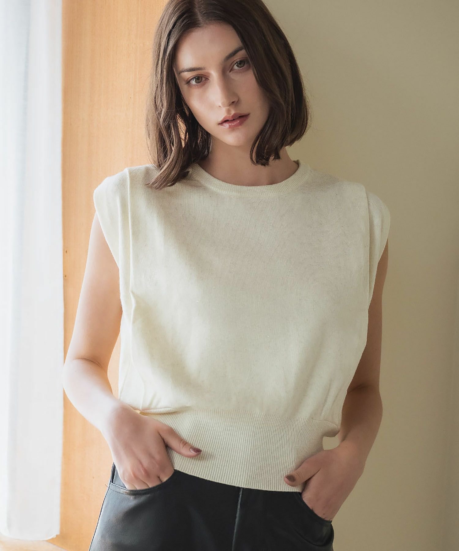 【エルフランク/ELFRANK】の【2025AW】タックショルダー半袖ニットプルオーバー 人気、トレンドファッション・服の通販 founy(ファニー) 　ファッション　Fashion　レディースファッション　Fashion for Women　トップス・カットソー　Cut & Sew Tops　ニット　Knit Tops & Sweaters　カジュアルプルオーバー・ニットトップス　Pullovers & Knit Tops / Casual Pullovers　新作・新入荷　New Arrivals / New In　2025年　2025　2025-2026秋冬・A/W　Autumn/Winter 2025–26 AW25–26　ショルダー　Shoulder, Shoulder Strap　プチプライス・低価格　Affordable / Budget Price　半袖　Short Sleeve, Half Sleeve　 other-1|ID: prp329100004700706 ipo3291000000033940434