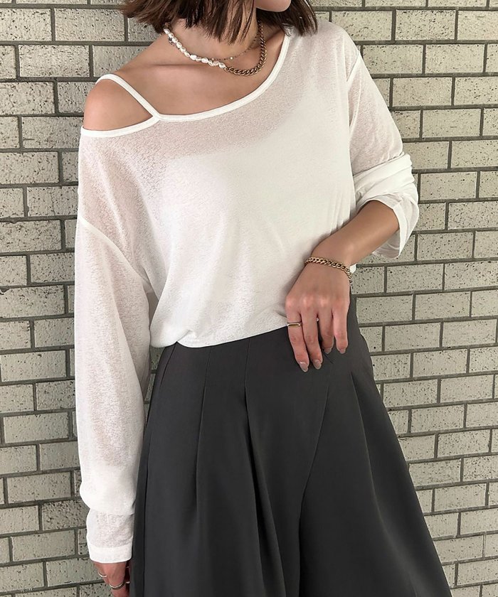 【アンピルーラ/Ampirula】のオープンショルダーシアーカットソー インテリア・キッズ・メンズ・レディースファッション・服の通販 founy(ファニー) https://founy.com/ ファッション Fashion レディースファッション Fashion for Women トップス・カットソー Cut & Sew Tops カットソー・ベーシックTシャツ Cut-and-Sewn Tops / Stretch Tees & Basics 新作・新入荷 New Arrivals / New In プチプライス・低価格 Affordable / Budget Price |ID: prp329100004725560 ipo3291000000036172647