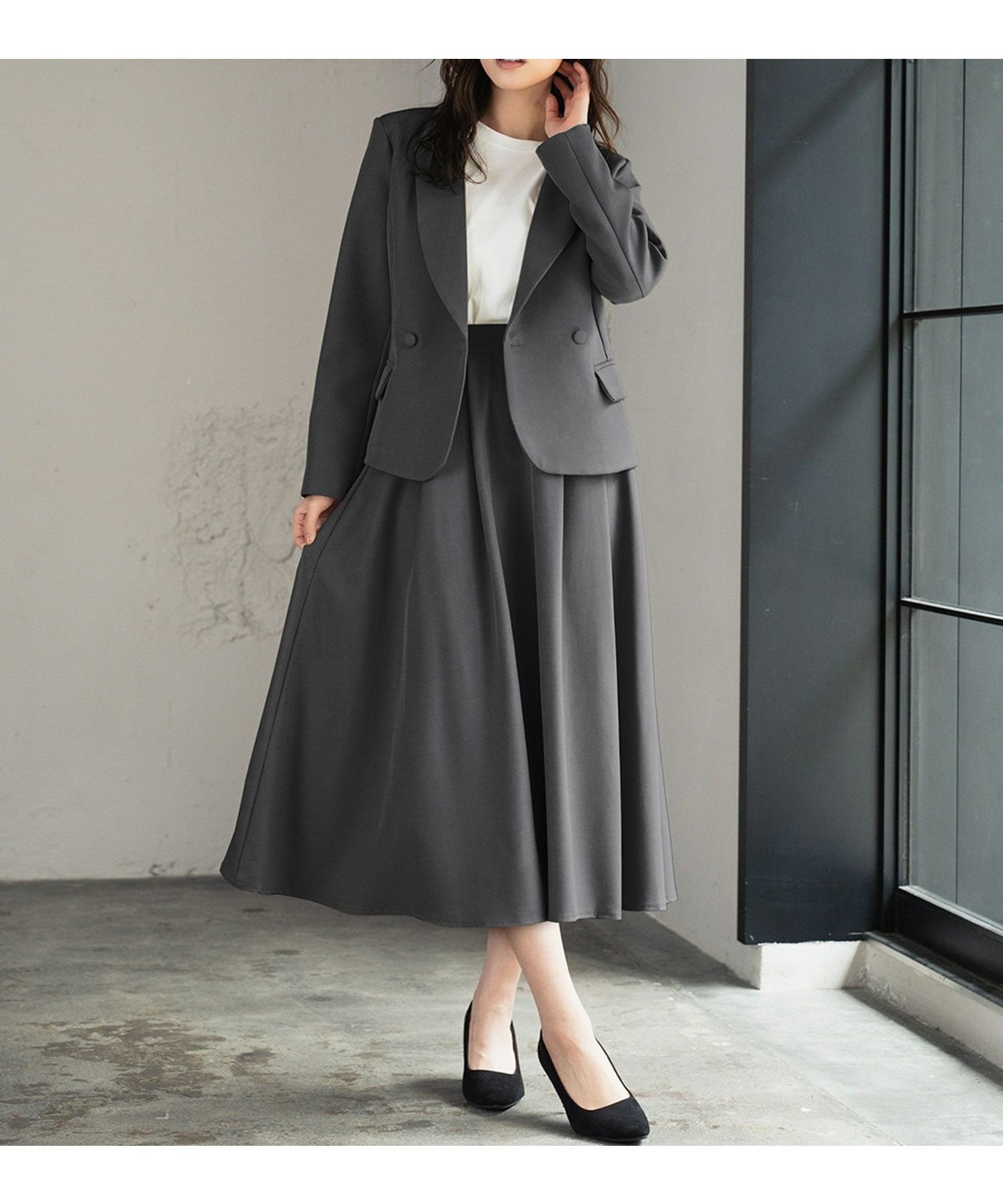 【フロリア/Flolia】のテーラードジャケット&フレアロングスカート2点セットスーツ 人気、トレンドファッション・服の通販 founy(ファニー) 　ファッション　Fashion　レディースファッション　Fashion for Women　アウター　Coat / Outerwear Collection　レディースジャケット・軽アウター　Jackets　テーラードジャケット / 通勤・きれいめスタイル　Tailored Jackets & Blazers　スカート　Skirts　ロングスカート　Long Skirts / Maxi & Midi Skirts　スーツ　Business Suits & Workwear　スーツジャケット・オフィスブレザー　Suit Jackets / Blazers　スーツスカート・ビジネス用スカート　Suit Skirts / Office Skirts　スーツセット・2点セット・レディーススーツ　Suit Sets / 2-Piece Suits / Office Suit Sets　新作・新入荷　New Arrivals / New In　スーツ　Suit, Formalwear　プチプライス・低価格　Affordable / Budget Price　 other-1|ID: prp329100004755833 ipo3291000000034400375