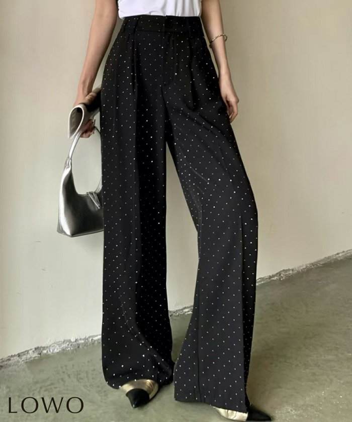 【ロワ/LOWO】のドット柄タックワイドパンツ インテリア・キッズ・メンズ・レディースファッション・服の通販 founy(ファニー) https://founy.com/ ファッション Fashion レディースファッション Fashion for Women パンツ Pants & Trousers 新作・新入荷 New Arrivals / New In ドット Polka Dot, Dot Pattern プチプライス・低価格 Affordable / Budget Price |ID: prp329100004768544 ipo3291000000035902374