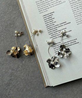 【ガール/GIRL】 パール付きフラワーピアス/揺れ感が可愛い・結婚式・オケージョン*普段使いまであらゆるシーン対応人気、トレンドファッション・服の通販 founy(ファニー) ファッション Fashion レディースファッション Fashion for Women 新作・新入荷 New Arrivals / New In オケージョン Occasion Wear パール Pearl, Pearl Accent フラワー Flower, Floral プチプライス・低価格 Affordable / Budget Price 結婚式 Wedding |ID:prp329100004775718