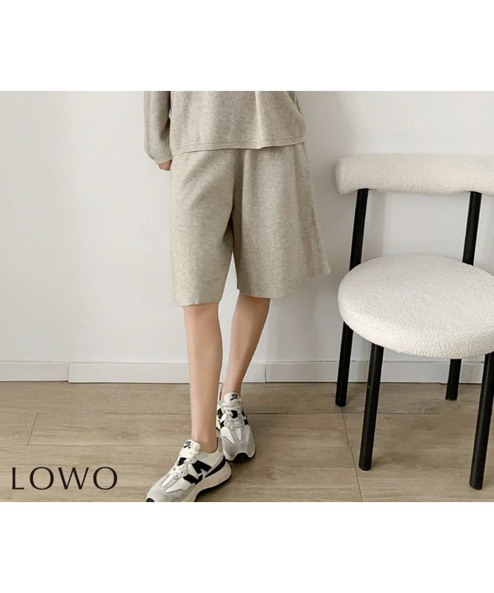 【ロワ/LOWO】の冬の室内や暖房下に◎ 大人見えニットセットアップ(ハーフパンツ) インテリア・キッズ・メンズ・レディースファッション・服の通販 founy(ファニー) https://founy.com/ ファッション Fashion レディースファッション Fashion for Women セットアップ Matching Sets レディースパンツ・ボトムス Pants & Trousers / Bottoms パンツ Pants & Trousers ショートパンツ・ハーフパンツ High-Waisted & Relaxed Shorts 新作・新入荷 New Arrivals / New In セットアップ Set-Up, Coordinated Outfit ハーフ Half, Half-Length プチプライス・低価格 Affordable / Budget Price 冬 Winter / This Winter |ID: prp329100004787310 ipo3291000000035505869
