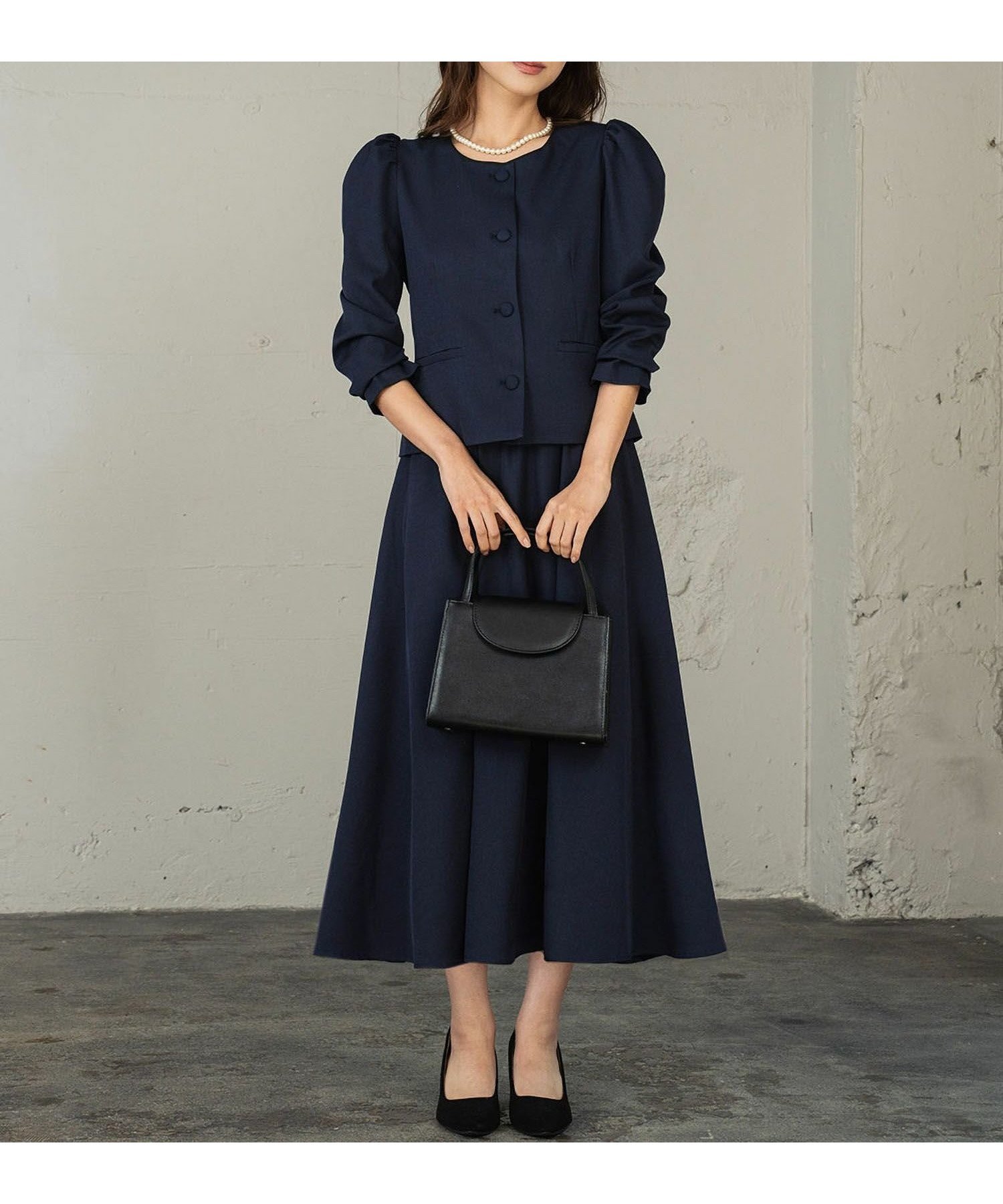 【フロリア/Flolia】のパワーショルダーノーカラージャケット&フレアスカート2点セットスーツ 人気、トレンドファッション・服の通販 founy(ファニー) 　ファッション　Fashion　レディースファッション　Fashion for Women　アウター　Coat / Outerwear Collection　レディースジャケット・軽アウター　Jackets　ノーカラージャケット / シンプル上品コーデ　Collarless Jackets　スカート　Skirts　Aライン・フレアスカート　A-Line & Flared Skirts　スーツ　Business Suits & Workwear　スーツジャケット・オフィスブレザー　Suit Jackets / Blazers　スーツスカート・ビジネス用スカート　Suit Skirts / Office Skirts　スーツセット・2点セット・レディーススーツ　Suit Sets / 2-Piece Suits / Office Suit Sets　新作・新入荷　New Arrivals / New In　スーツ　Suit, Formalwear　フレア　Flare, Flared　プチプライス・低価格　Affordable / Budget Price　 other-1|ID: prp329100004789858 ipo3291000000035898207