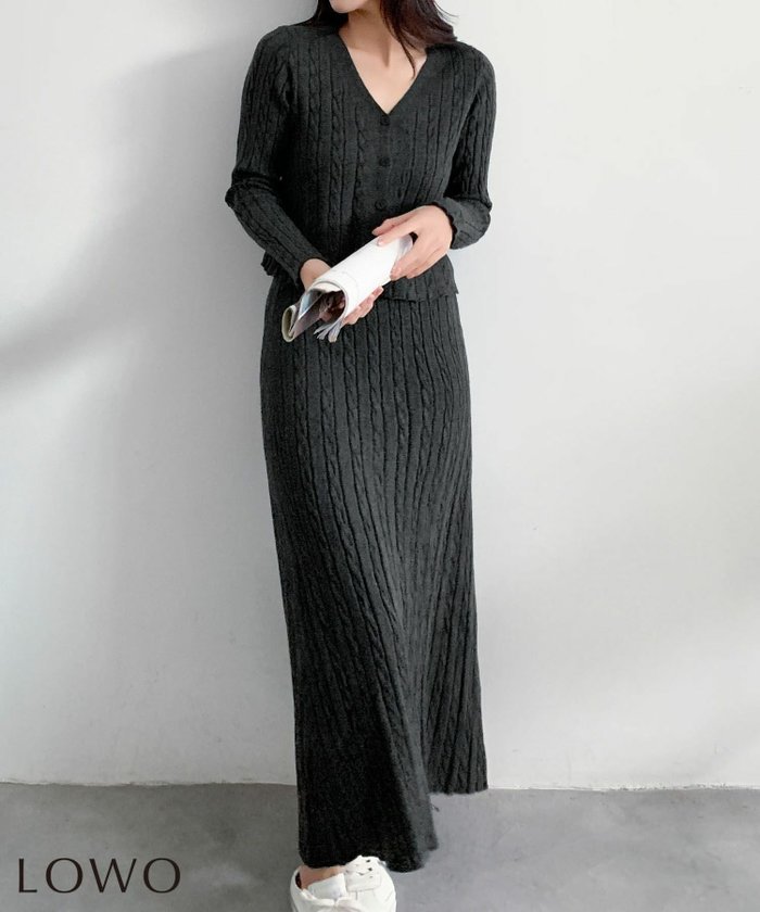 【ロワ/LOWO】のVネックカーディガン&ロングスカートニットアップ インテリア・キッズ・メンズ・レディースファッション・服の通販 founy(ファニー) https://founy.com/ ファッション Fashion レディースファッション Fashion for Women セットアップ Matching Sets スカート・ミニ/ミディ/マキシ Skirts / Mini, Midi & Maxi Skirts スカート Skirts ロングスカート Long Skirts / Maxi & Midi Skirts 新作・新入荷 New Arrivals / New In カーディガン Cardigan, Knitwear プチプライス・低価格 Affordable / Budget Price |ID: prp329100004797521 ipo3291000000034808468