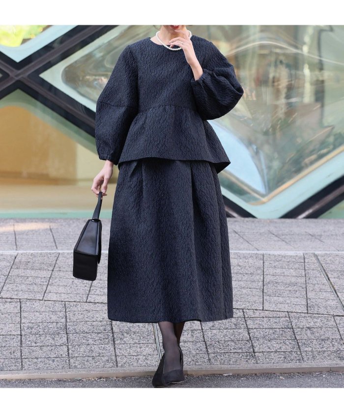 【フロリア/Flolia】のふくれジャガードボリュームスリーブブラウス&Aラインスカート2点セットスーツ インテリア・キッズ・メンズ・レディースファッション・服の通販 founy(ファニー) https://founy.com/ ファッション Fashion レディースファッション Fashion for Women スカート Skirts Aライン・フレアスカート A-Line & Flared Skirts スーツ Business Suits & Workwear スーツスカート・ビジネス用スカート Suit Skirts / Office Skirts スーツセット・2点セット・レディーススーツ Suit Sets / 2-Piece Suits / Office Suit Sets 新作・新入荷 New Arrivals / New In スーツ Suit, Formalwear プチプライス・低価格 Affordable / Budget Price |ID: prp329100004798867 ipo3291000000036173027