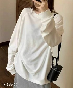 【ロワ/LOWO】のしっかり素材の大人ロンT|前後差×スリットでおしゃれ見え 人気、トレンドファッション・服の通販 founy(ファニー) ファッション Fashion レディースファッション Fashion for Women トップス・カットソー Cut & Sew Tops ロングTシャツ・Tシャツ Longline T-Shirts & Tees 新作・新入荷 New Arrivals / New In スリット Slit, Slit Detail プチプライス・低価格 Affordable / Budget Price |ID:prp329100004810093