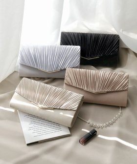 【ガール/GIRL】 V字ミニプレートサテンプリーツクラッチパーティーバッグ人気、トレンドファッション・服の通販 founy(ファニー) ファッション Fashion レディースファッション Fashion for Women バッグ Bags 新作・新入荷 New Arrivals / New In プチプライス・低価格 Affordable / Budget Price |ID:prp329100004816293