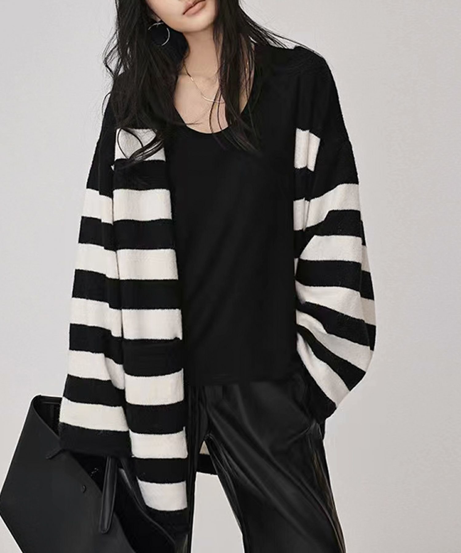 【アンピルーラ/Ampirula】のボーダーニットオーバーサイズガウンカーディガン 人気、トレンドファッション・服の通販 founy(ファニー) 　ファッション　Fashion　レディースファッション　Fashion for Women　トップス・カットソー　Cut & Sew Tops　ニット　Knit Tops & Sweaters　カーディガン・羽織り　Layered Style Cardigans　新作・新入荷　New Arrivals / New In　プチプライス・低価格　Affordable / Budget Price　 other-1|ID: prp329100004828239 ipo3291000000035899795