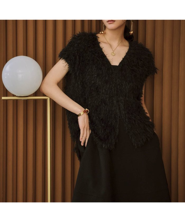 【エルフランク/ELFRANK】の【2026SS先行予約】Vネックフェザーカーディガン インテリア・キッズ・メンズ・レディースファッション・服の通販 founy(ファニー) https://founy.com/ ファッション Fashion レディースファッション Fashion for Women トップス・カットソー Cut & Sew Tops カーディガン・羽織り Layered Style Cardigans Vネックトップス V-Neck Tops / V-Cut Neckline Shirts 新作・新入荷 New Arrivals / New In 2026年 2026 プチプライス・低価格 Affordable / Budget Price |ID: prp329100004871935 ipo3291000000036325146