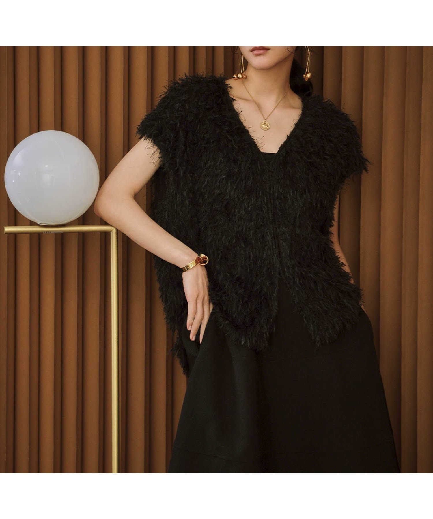 【エルフランク/ELFRANK】の【2026SS先行予約】Vネックフェザーカーディガン 人気、トレンドファッション・服の通販 founy(ファニー) 　ファッション　Fashion　レディースファッション　Fashion for Women　トップス・カットソー　Cut & Sew Tops　カーディガン・羽織り　Layered Style Cardigans　Vネックトップス　V-Neck Tops / V-Cut Neckline Shirts　新作・新入荷　New Arrivals / New In　2026年　2026　プチプライス・低価格　Affordable / Budget Price　 other-1|ID: prp329100004871935 ipo3291000000036325146