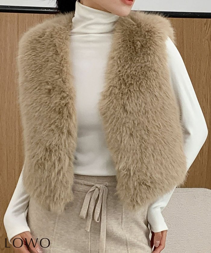 【ロワ/LOWO】のVネックショート丈エコファージレ インテリア・キッズ・メンズ・レディースファッション・服の通販 founy(ファウニー) https://founy.com/ ファッション Fashion レディースファッション Fashion for Women アウター Coat / Outerwear Collection トップス・カットソー Cut & Sew Tops ベスト&ジレ / 重ね着スタイル Vests & Gilets Vネックトップス V-Neck Tops / V-Cut Neckline Shirts 新作・新入荷 New Arrivals / New In ショート Short, Short Length プチプライス・低価格 Affordable / Budget Price |ID: prp329100004965563 ipo3291000000037254526