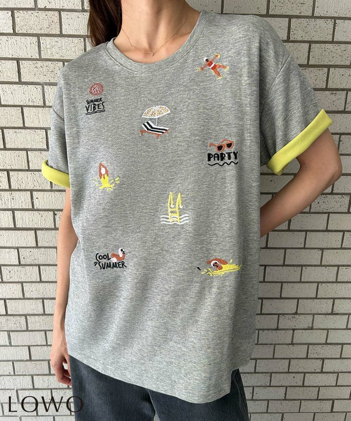 【ロワ/LOWO】の刺繍プリントバイカラーTシャツカットソー インテリア・キッズ・メンズ・レディースファッション・服の通販 founy(ファウニー) https://founy.com/ ファッション Fashion レディースファッション Fashion for Women トップス・カットソー Cut & Sew Tops シャツ・ブラウス・オフィスカジュアル Elegant Blouses & Button-Ups ロングTシャツ・Tシャツ Longline T-Shirts & Tees カットソー・ベーシックTシャツ Cut-and-Sewn Tops / Stretch Tees & Basics 新作・新入荷 New Arrivals / New In カットソー Cut and Sewn Top プチプライス・低価格 Affordable / Budget Price |ID: prp329100004966570 ipo3291000000037256698