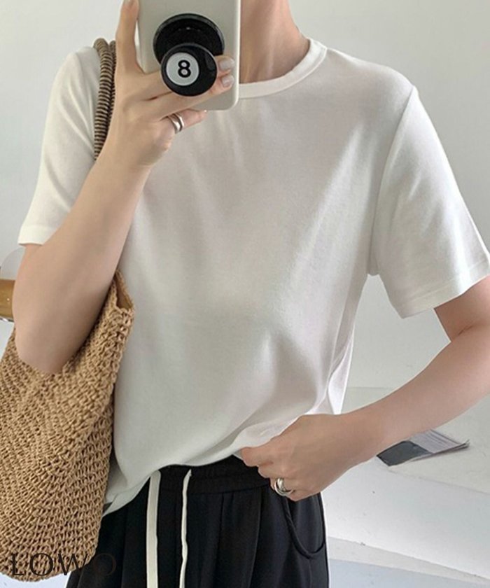 【ロワ/LOWO】のシンプル無地Tシャツカットソー インテリア・キッズ・メンズ・レディースファッション・服の通販 founy(ファウニー) https://founy.com/ ファッション Fashion レディースファッション Fashion for Women トップス・カットソー Cut & Sew Tops シャツ・ブラウス・オフィスカジュアル Elegant Blouses & Button-Ups ロングTシャツ・Tシャツ Longline T-Shirts & Tees カットソー・ベーシックTシャツ Cut-and-Sewn Tops / Stretch Tees & Basics 新作・新入荷 New Arrivals / New In カットソー Cut and Sewn Top シンプル Simple, Minimal プチプライス・低価格 Affordable / Budget Price 無地 Plain, Solid Color |ID: prp329100004966631 ipo3291000000037256844
