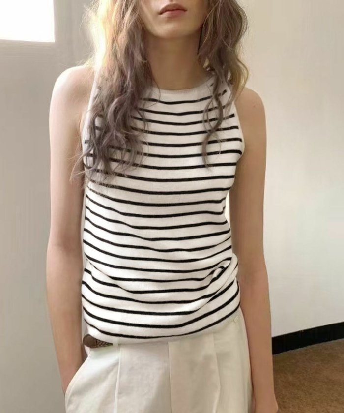 【ロワ/LOWO】のクルーネックニットタンクトップ インテリア・キッズ・メンズ・レディースファッション・服の通販 founy(ファウニー) https://founy.com/ ファッション Fashion レディースファッション Fashion for Women トップス・カットソー Cut & Sew Tops ニット Knit Tops & Sweaters 新作・新入荷 New Arrivals / New In プチプライス・低価格 Affordable / Budget Price |ID: prp329100004966739 ipo3291000000037257102