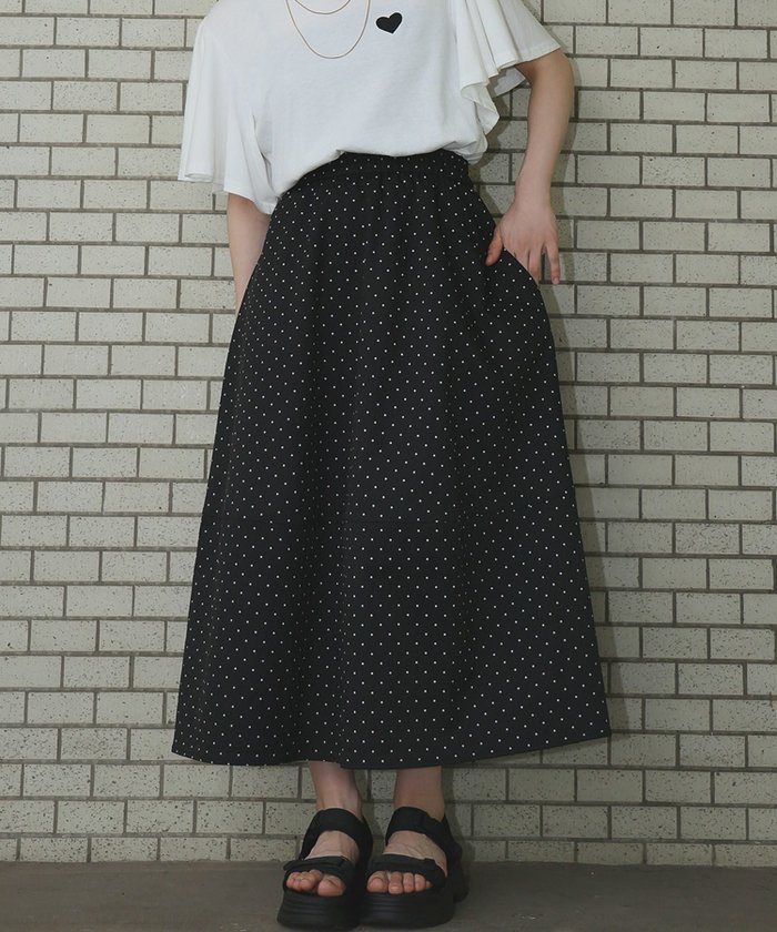 【アンピルーラ/Ampirula】のドット柄ティアードフレアロングスカート インテリア・キッズ・メンズ・レディースファッション・服の通販 founy(ファウニー) https://founy.com/ ファッション Fashion レディースファッション Fashion for Women スカート Skirts ロングスカート Long Skirts / Maxi & Midi Skirts 新作・新入荷 New Arrivals / New In ドット Polka Dot, Dot Pattern プチプライス・低価格 Affordable / Budget Price |ID: prp329100004966903 ipo3291000000037257492