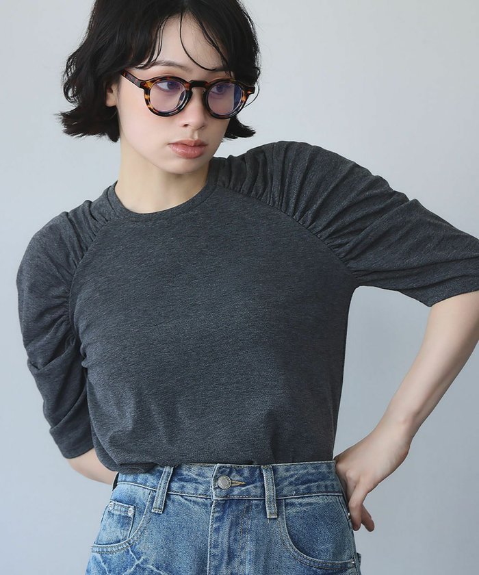 【アンピルーラ/Ampirula】の洗えるショルダーギャザーロングTシャツ カットソー インテリア・キッズ・メンズ・レディースファッション・服の通販 founy(ファウニー) https://founy.com/ ファッション Fashion レディースファッション Fashion for Women トップス・カットソー Cut & Sew Tops シャツ・ブラウス・オフィスカジュアル Elegant Blouses & Button-Ups ロングTシャツ・Tシャツ Longline T-Shirts & Tees カットソー・ベーシックTシャツ Cut-and-Sewn Tops / Stretch Tees & Basics 新作・新入荷 New Arrivals / New In カットソー Cut and Sewn Top プチプライス・低価格 Affordable / Budget Price 洗える Machine Washable |ID: prp329100004966997 ipo3291000000037257719