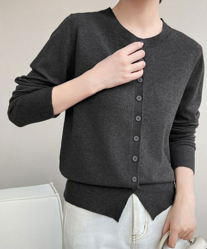 【ロワ/LOWO】のクルーネックハイゲージニットカーディガン インテリア・キッズ・メンズ・レディースファッション・服の通販 founy(ファウニー) https://founy.com/ ファッション Fashion レディースファッション Fashion for Women トップス・カットソー Cut & Sew Tops ニット Knit Tops & Sweaters カーディガン・羽織り Layered Style Cardigans 新作・新入荷 New Arrivals / New In プチプライス・低価格 Affordable / Budget Price |ID: prp329100004967327 ipo3291000000037259079