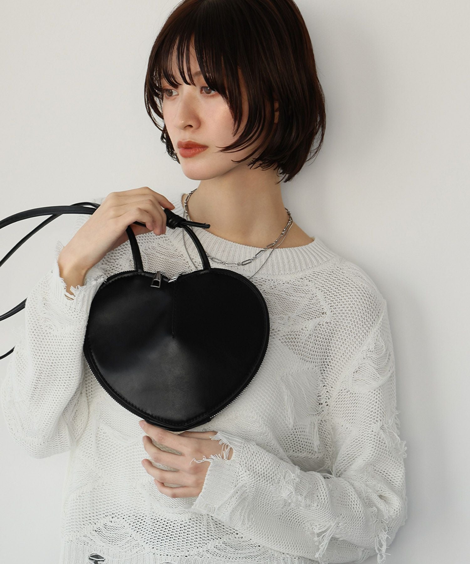 【アンピルーラ/Ampirula】のハートショルダーバッグ 大人の最旬トレンドファッション＆コーディネート founy(ファウニー) 　ファッション　Fashion　レディースファッション　Fashion for Women　バッグ　Bags　新作・新入荷　New Arrivals / New In　プチプライス・低価格　Affordable / Budget Price　 other-1|ID: prp329100004967346 ipo3291000000037259163