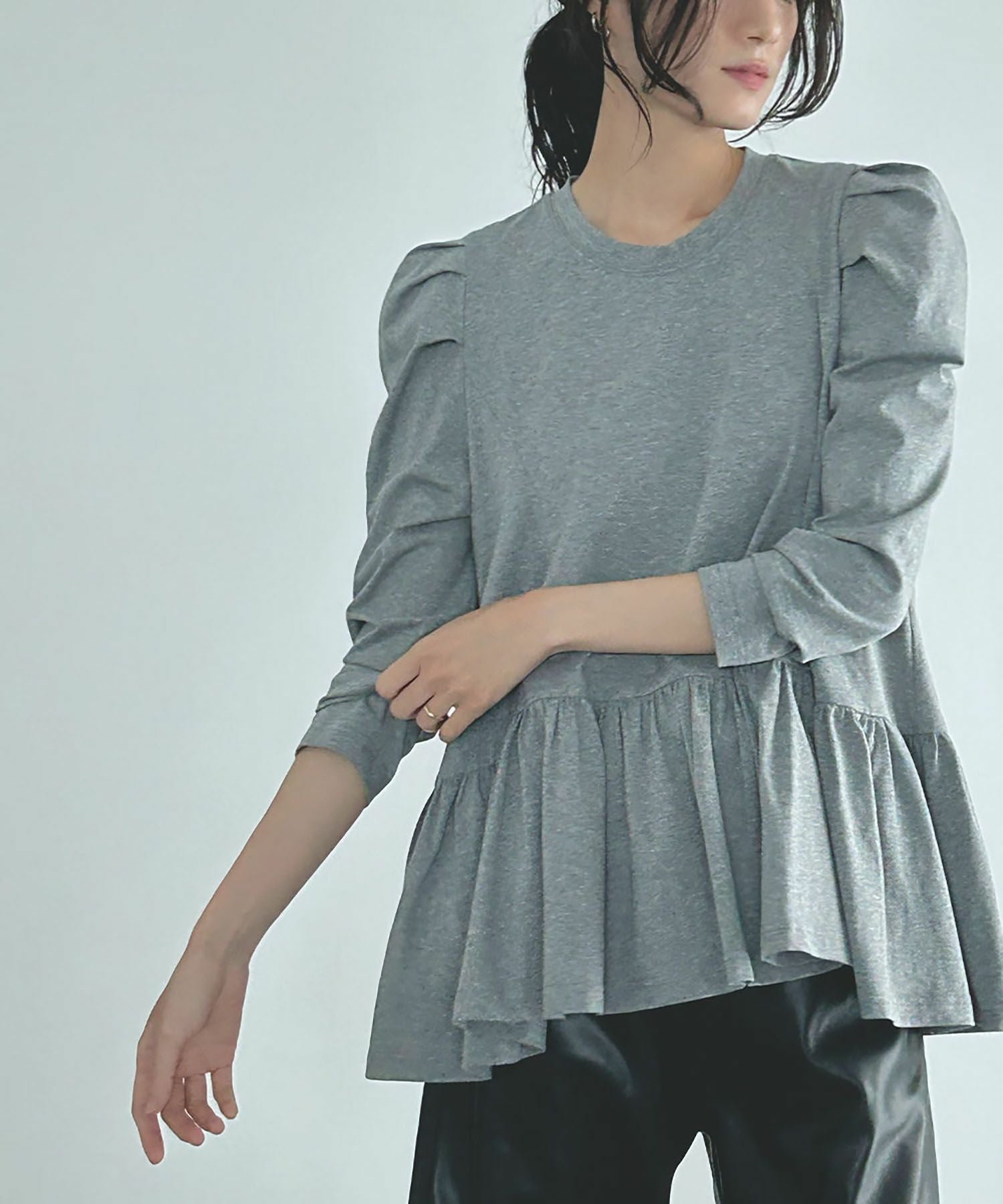 【エルフランク/ELFRANK】のギャザースリーブペプラムトップス Washable 大人の最旬トレンドファッション＆コーディネート founy(ファウニー) 　ファッション　Fashion　レディースファッション　Fashion for Women　トップス・カットソー　Cut & Sew Tops　新作・新入荷　New Arrivals / New In　プチプライス・低価格　Affordable / Budget Price　 other-1|ID: prp329100004967752 ipo3291000000037260839