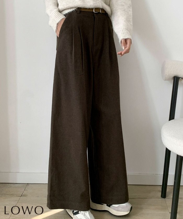 【ロワ/LOWO】のベルト付きツータックワイドパンツ インテリア・キッズ・メンズ・レディースファッション・服の通販 founy(ファウニー) https://founy.com/ ファッション Fashion レディースファッション Fashion for Women パンツ Pants & Trousers ベルト&ウエストマーク Belts & Waist Accessories 新作・新入荷 New Arrivals / New In プチプライス・低価格 Affordable / Budget Price |ID: prp329100004968858 ipo3291000000037264570